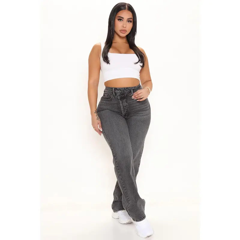 The Crossover Straight Leg Jeans - Black