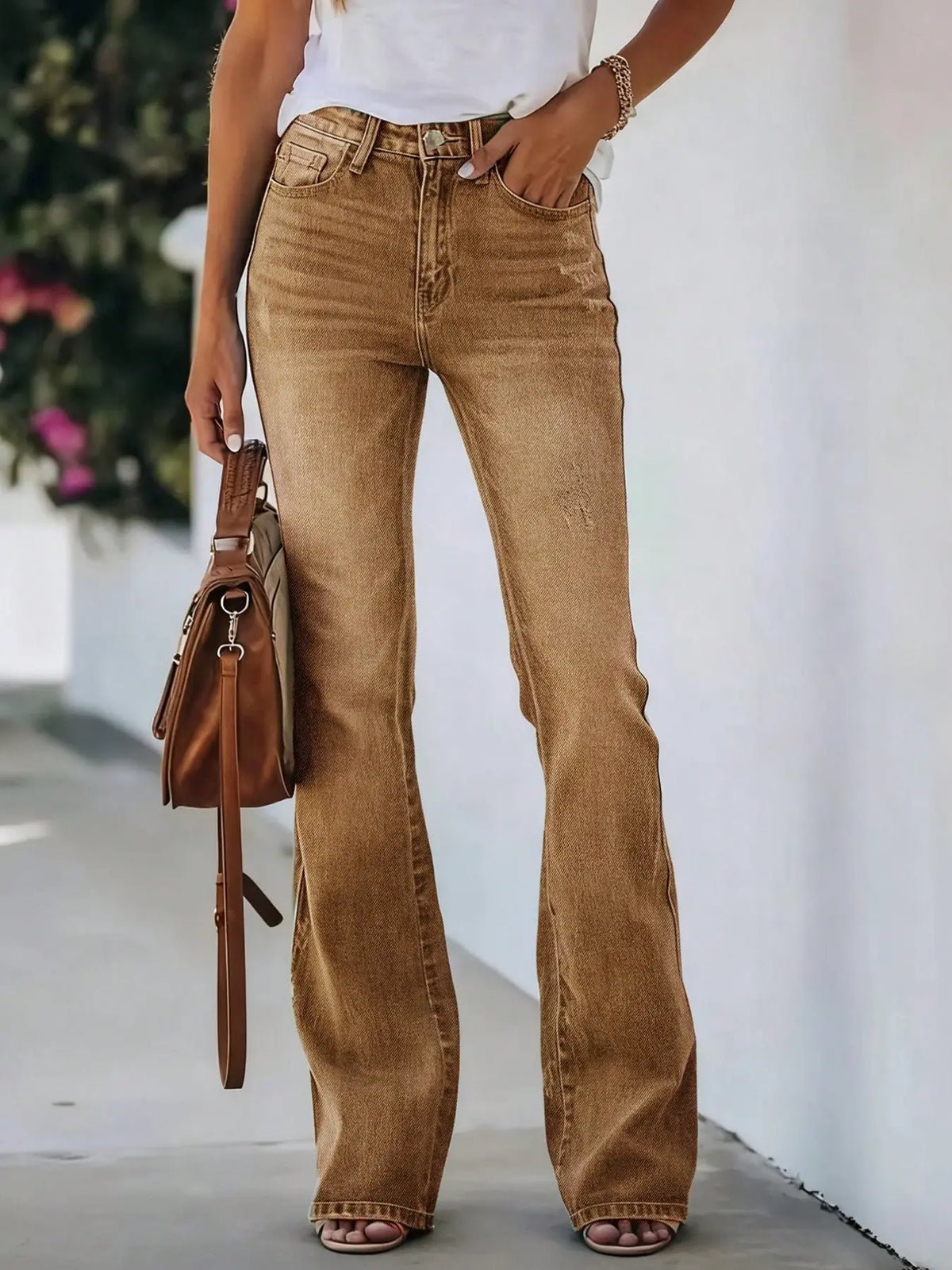Women's Bohemian Gradient Slim-Fit Flare Leg Denim Jeans for All Seasons, Medium-Wash Denim Mid-Waist Stretchy Pants with Pockets, Womenswear