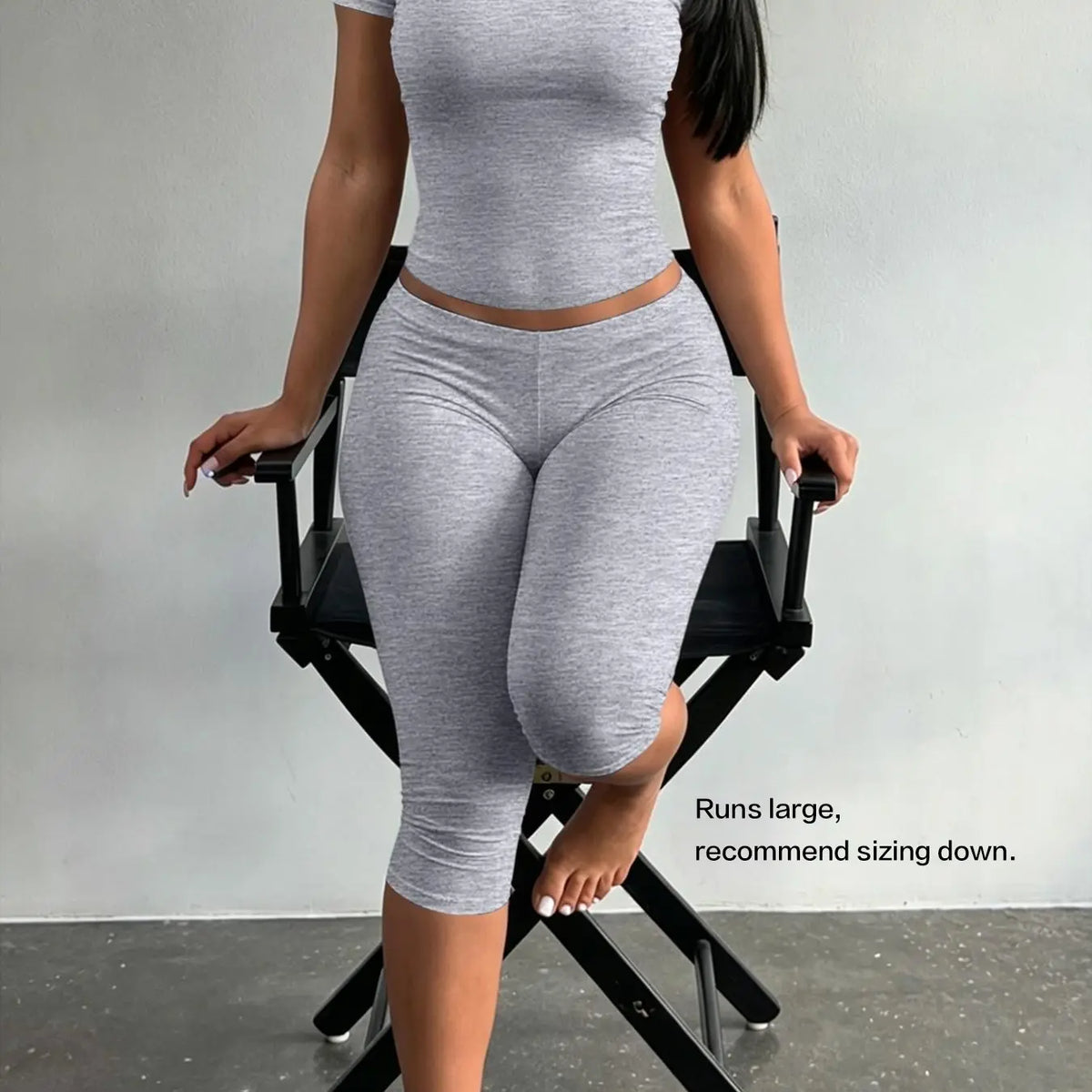 Lw Home Basic Soft Solid Color Casual Slim-Fit Suit, Perfect for Home Wear, Back To School，Ideal for All Seasons, Comfortable Short Sleeve Pants Set, Two Piece Set Women