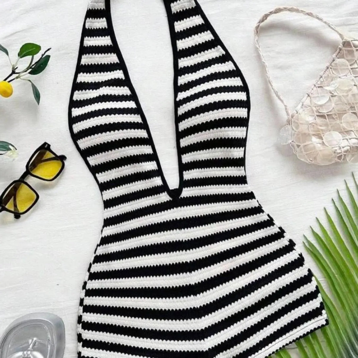 European Style Chic Halter Neck Deep V Backless Romper, Women Casual Striped Bodycon Romper for Summer Beach Vacation, Streetwear