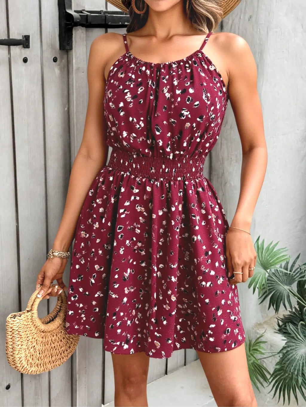 Women's All Over Print Halter Neck Dress, Bohemian Boho Fashion Chic Casual Sleeveless Short Dress for Beach Holiday Vacation, Ladies Summer Clothes