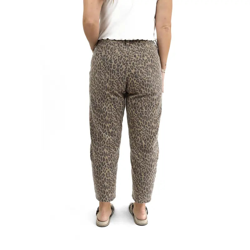 Tummy Control Barrel Jeans - Vintage Washed Leopard