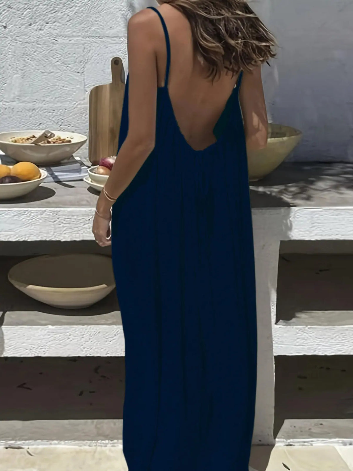 Women's Solid Color Backless Cami Dress, Casual Sleeveless Dress for Summer, Ladies Clothes for Beach Holiday Vacation, Date Night Dresses