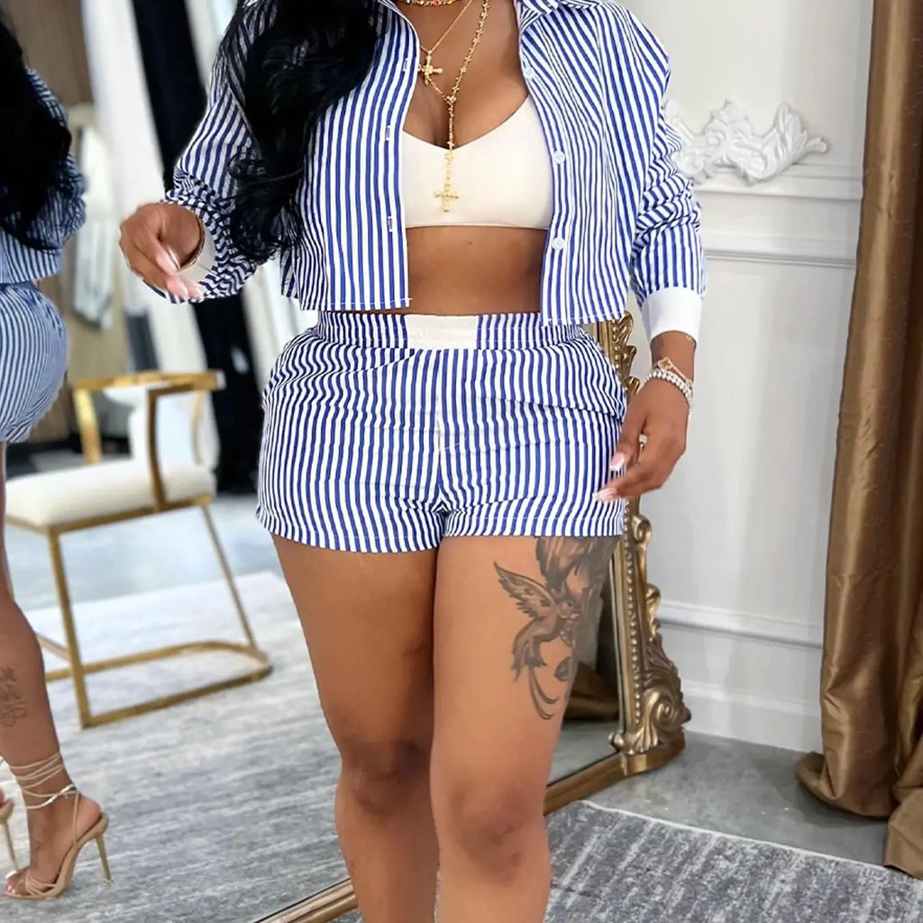Women's Striped Print Button Long Sleeve Shirt and Shorts, Collared Fitted Top and Shorts for Daily Wear, Ladies Two-Piece Outfit for Spring and Summer, Casual Fashion Matching Set, Womenswear