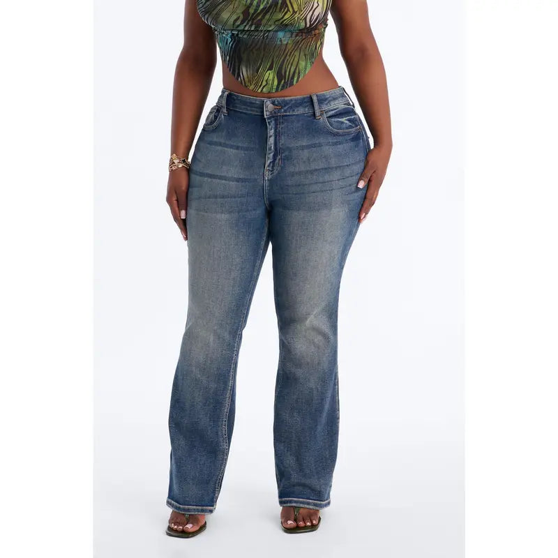 Catch You Up Bootcut Jeans - Dark Wash