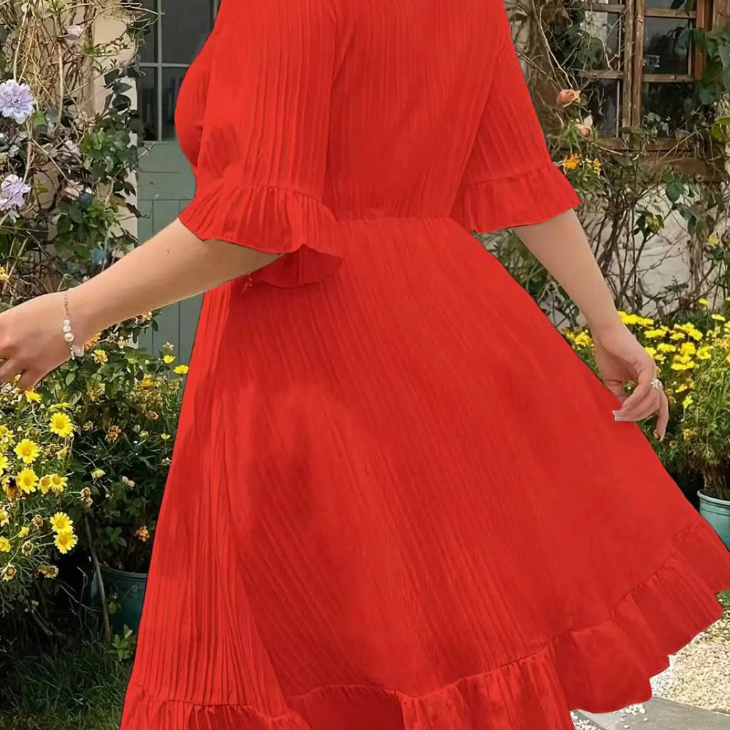 Plus Size Women's Summer Elegant V Neck Lace Trim Patchwork Dress, Half Sleeve Design, Woven Fabric, Plain Loose-Fitting Knee-Length Dress for All Seasons, Casual Wear, Beach Holiday Dress, Womenswear