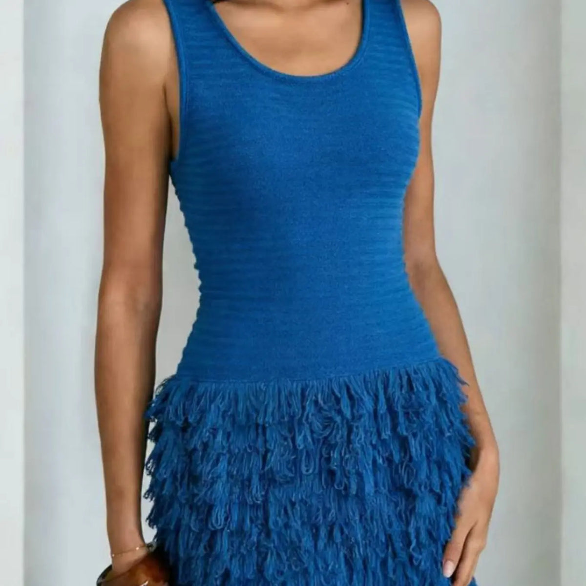 Elegant Knitted Dress for Women, Summer Vacation Fringe Dress, Slim-Fitting Bodycon Summer Dress, Plain Round Neck Sleeveless Dress for Spring & Summer