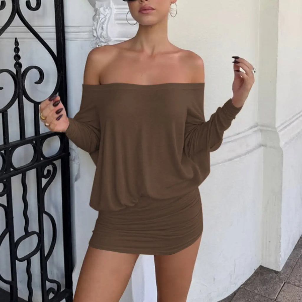 Women's Solid Off-the-Shoulder Ruched Dress, Sexy Casual Long Sleeve Mini Dress for Parties, Clubs and Holidays, Women's Dress for Spring & Fall, Basic