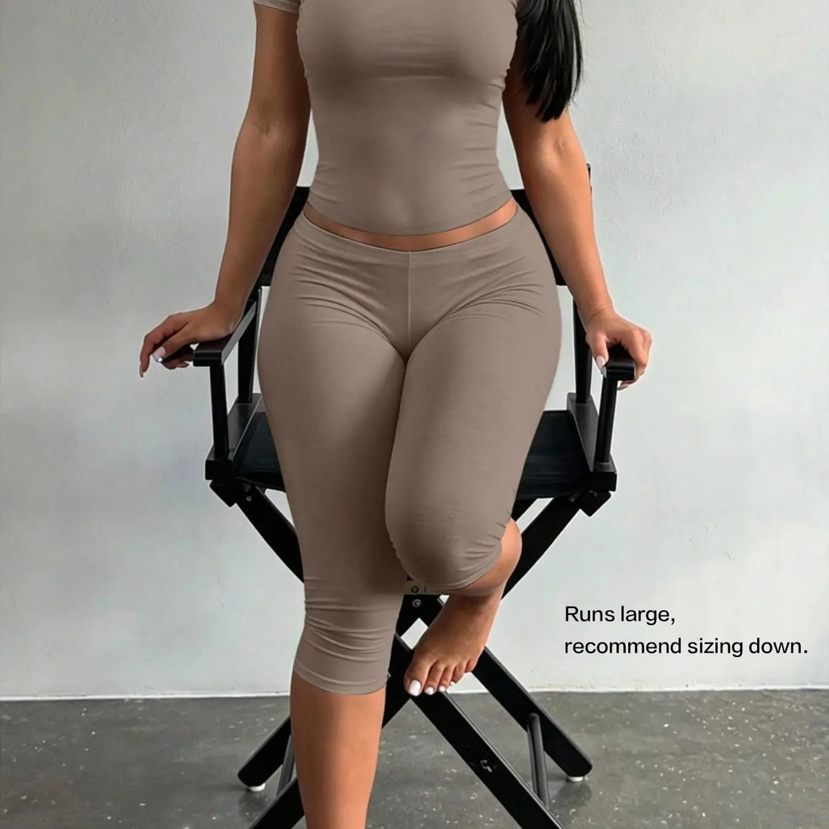 Lw Home Basic Soft Solid Color Casual Slim-Fit Suit, Perfect for Home Wear, Back To School，Ideal for All Seasons, Comfortable Short Sleeve Pants Set, Two Piece Set Women